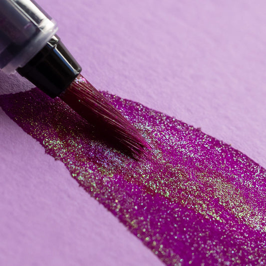 Trick or Treat Glitter Brush Pen (Femme Fatale)