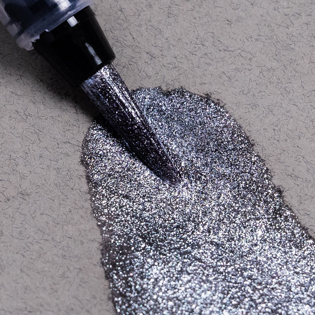 🤍 Star Drops Glitter Brush Pen